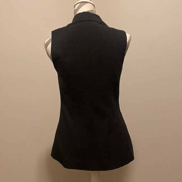 Forever21 Black Long Vest - Picture 4 of 6